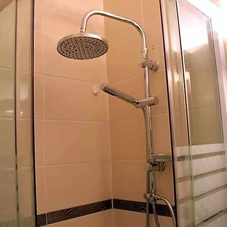 Central Hotel Hotel 2*