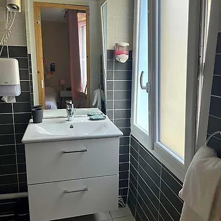 Central Hotel Niort