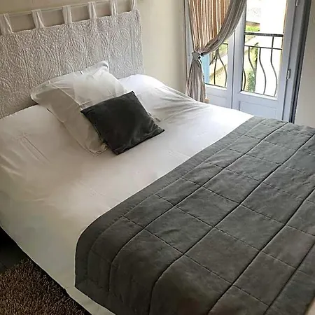Central Hotel Hotel 2*